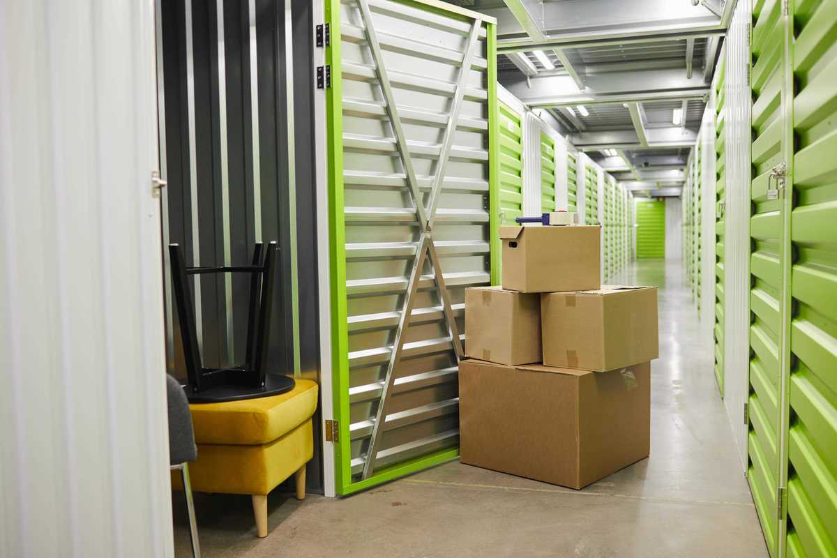 Discovering Hidden Gems – The Unpredictable World of Storage Units